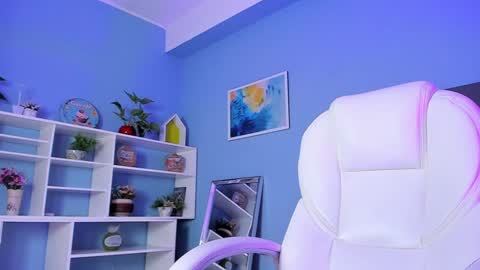 Kylie Reyes  online show from 02/26/25, 01:43