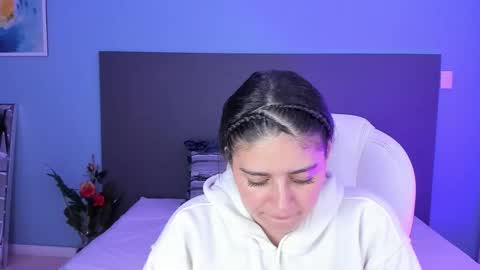 Kylie Reyes  online show from 03/07/25, 07:16