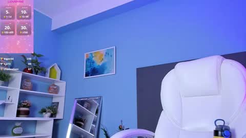 Kylie Reyes  online show from 03/08/25, 01:28