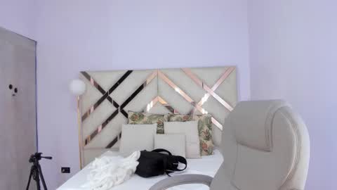 Kylie Reyes  online show from 03/02/26, 07:32