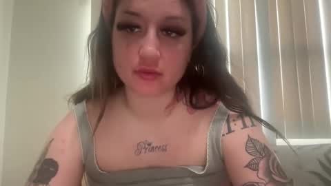 kylie_star30 online show from 04/13/26, 08:36