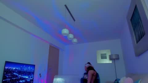 Snapshot of kylieety chatting on 12/16/24, 07:04 KYLIE online show from 12/16/24, 07:04