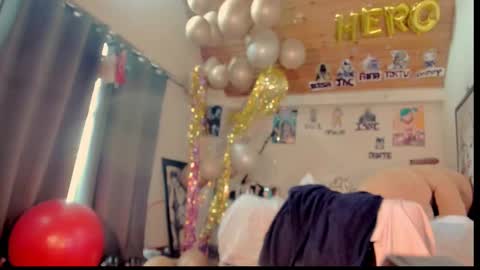 Snapshot of kyliekandy chatting on 02/12/25, 07:56 online show from 02/12/25, 07:56