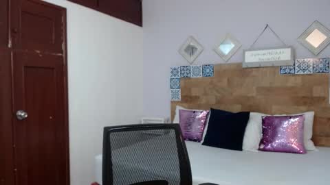 Snapshot of kyliiebaker chatting on 01/10/26, 10:39 Kylie online show from 01/10/26, 10:39