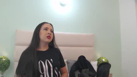 Kylie online show from 02/19/26, 10:55