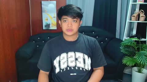 kyll_collins online show from 11/06/25, 07:53