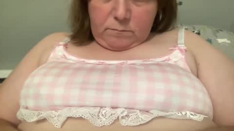 KYLO online show from 11/17/25, 06:46