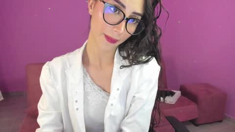 Kym Giraldo online show from 02/23/25, 07:55