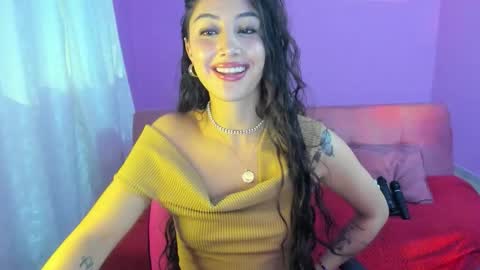 Kym Giraldo online show from 10/17/25, 04:15