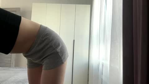 Kira online show from 06/05/26, 06:31