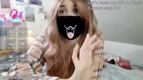 Kyra Wild online show from 09/29/25, 08:02