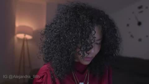 schedule 300 pm - 1100pm colombia time online show from 09/29/25, 11:31