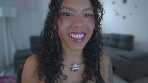 schedule 300 pm - 1100pm colombia time online show from 07/01/26, 10:42