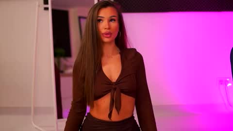 Kyssa online show from 12/01/25, 08:25