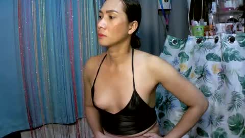 kyutshyne online show from 03/11/25, 06:19