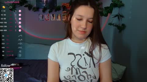 Victoria online show from 12/17/24, 04:23