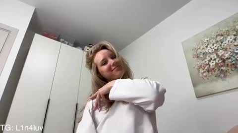 lina online show from 02/10/26, 07:40