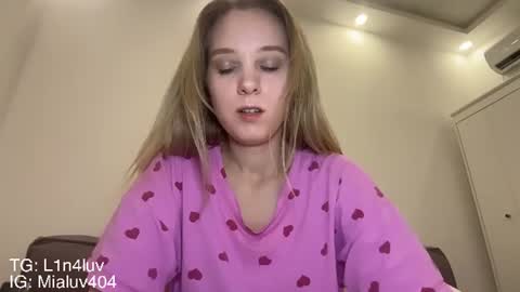Snapshot of l1n4luv chatting on 07/11/26, 04:32 lina online show from 07/11/26, 04:32