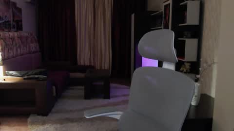 l1onkennedy online show from 12/17/25, 09:21