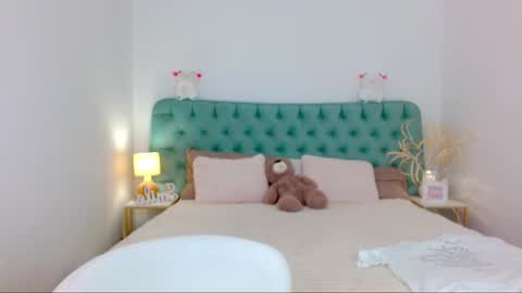 Margo  online show from 09/10/25, 09:26