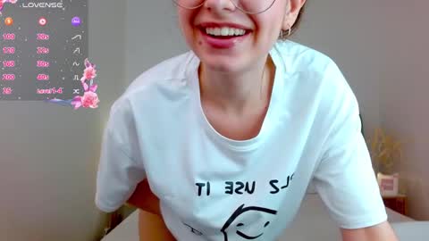 Margo  online show from 09/14/25, 09:47