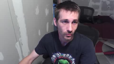 Snapshot of l1v1nth3dr3am chatting on 09/12/25, 04:12 l1v1nth3dr3am online show from 09/12/25, 04:12