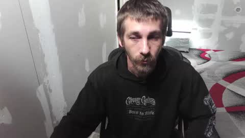 Snapshot of l1v1nth3dr3am chatting on 10/06/25, 02:31 l1v1nth3dr3am online show from 10/06/25, 02:31