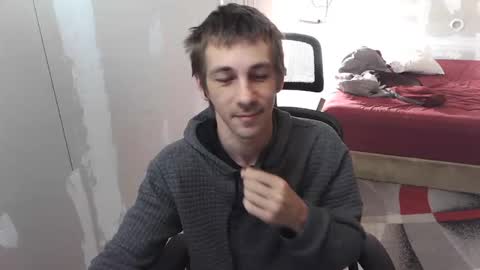 Snapshot of l1v1nth3dr3am chatting on 10/16/25, 03:18 l1v1nth3dr3am online show from 10/16/25, 03:18