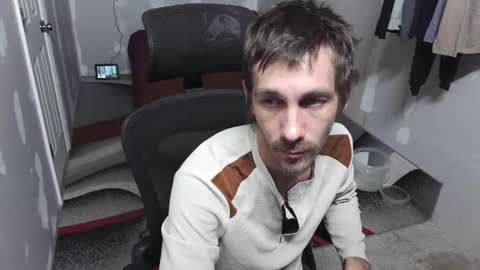 Snapshot of l1v1nth3dr3am chatting on 10/27/25, 08:40 l1v1nth3dr3am online show from 10/27/25, 08:40