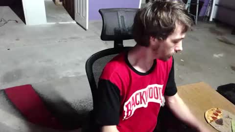 l1v1nth3dr3am online show from 03/09/26, 05:22