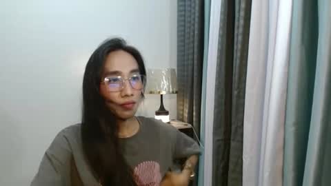 UrAsianCutiii3 online show from 03/27/26, 11:54