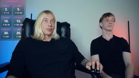 Adonis online show from 10/23/25, 06:02