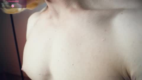 Adonis online show from 10/29/25, 06:04