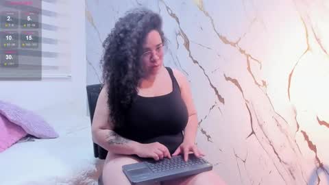 la crespa x online show from 02/03/25, 05:24