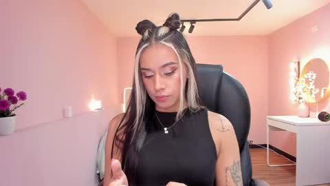 T A T I A N A online show from 05/27/26, 11:40