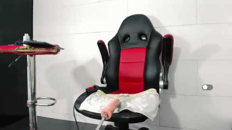 AriSaray online show from 02/21/25, 12:38