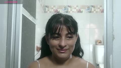 la_wuaifu1 online show from 11/08/25, 09:24