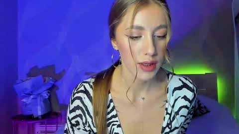 LaAngel online show from 01/30/25, 02:04