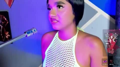 Snapshot of laau_hot1 chatting on 12/14/25, 06:12 danny online show from 12/14/25, 06:12