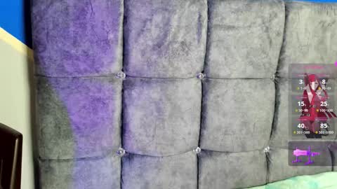 Snapshot of laau_hot1 chatting on 12/20/25, 07:32 danny online show from 12/20/25, 07:32