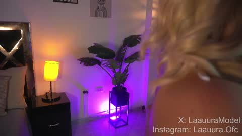 Only Fans  laauura online show from 02/21/25, 10:26