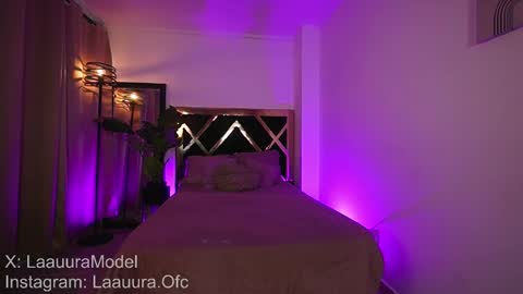 Only Fans  laauura online show from 02/02/26, 05:33