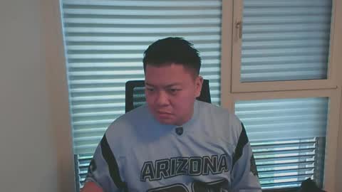 Mino online show from 02/06/26, 01:36