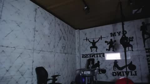 labrinthteasing online show from 10/17/25, 12:30