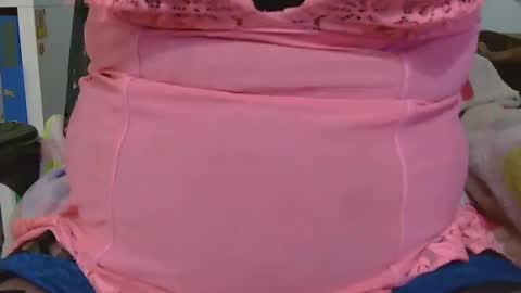 Snapshot of laceylord chatting on 12/14/24, 12:33 LaceyLord online show from 12/14/24, 12:33