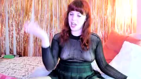 Snapshot of laceylust666 chatting on 01/31/25, 09:59 Chelsea Poe online show from 01/31/25, 09:59