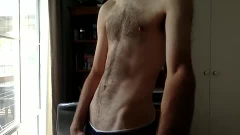 Snapshot of lachysims3 chatting on 01/26/25, 02:35 Sims online show from 01/26/25, 02:35