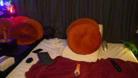 Latex Lacie online show from 03/26/26, 04:45