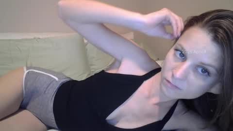 Lacie online show from 04/05/26, 01:14