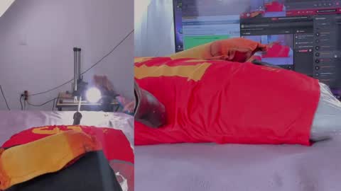 Snapshot of lacii_lost chatting on 12/07/24, 01:03 LACI LOST online show from 12/07/24, 01:03